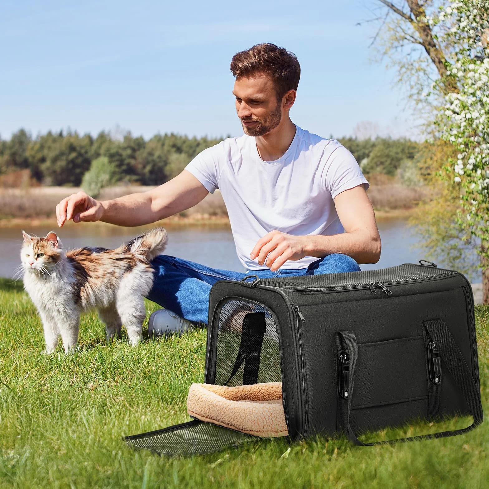 Petsfit Miękkie nosidełko samochodowe dla średnich kotów i małych psów z klamrami bezpieczeństwa i zamykanymi zamkami błyskawicznymi – idealne do wizyt weterynaryjnych, podróży samochodem i użytku na