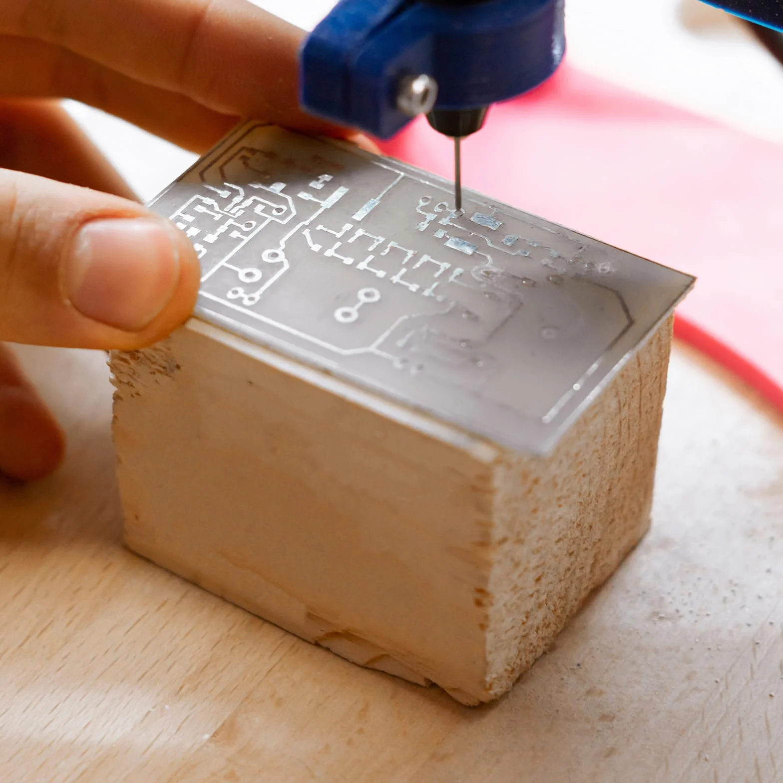QUARKZMAN Wiertło PCB 1,55 mm z węglika wolframu narzędzie tokarskie biżuteria grawerunek CNC płytka obwodu drukowanego mikro-wiertła 1/8 cala trzpień 5 sztuk