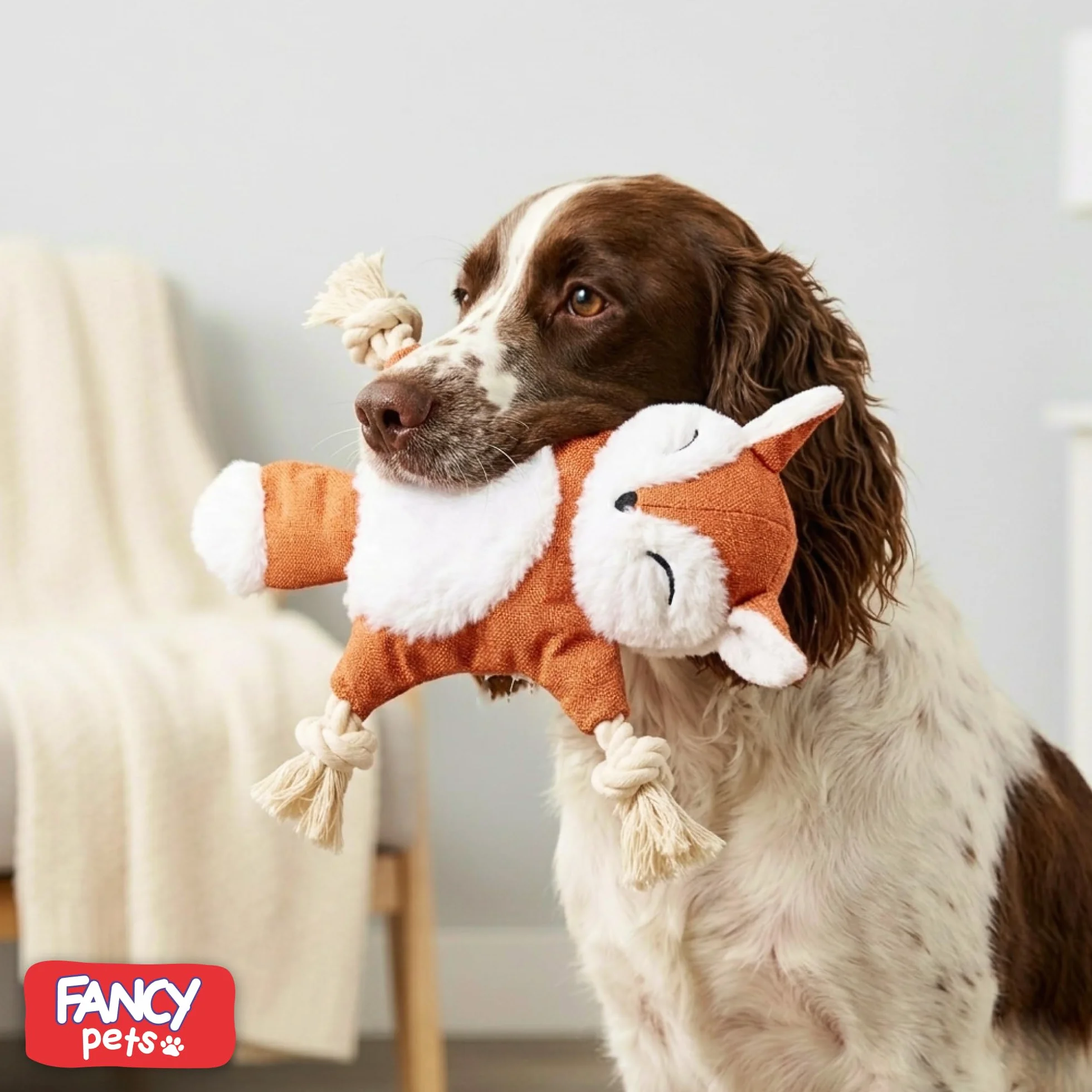 Fancy Pets Piszcząca Lis Zabawka dla Psa 30 cm, Pluszowy Lis dla Psa z Piszczałką i Szeleszczącym Materiałem, Pluszowa Zabawka dla Małych Psów i Szczeniaków Bez Wypełnienia