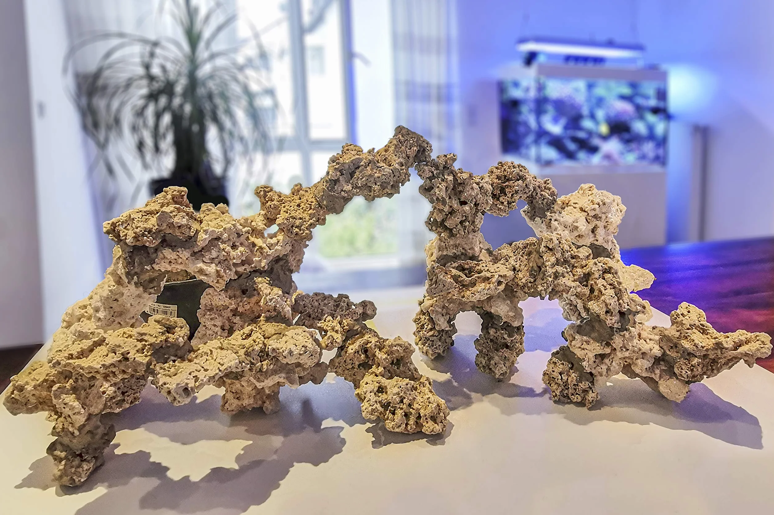 ARKA Aquatics MRROSMD myReef-Rocks – naturalny kamień rafowy, nadaje się również do akwariów Cichliden, wysoka porowość, bez substancji szkodliwych, 20 kg, M