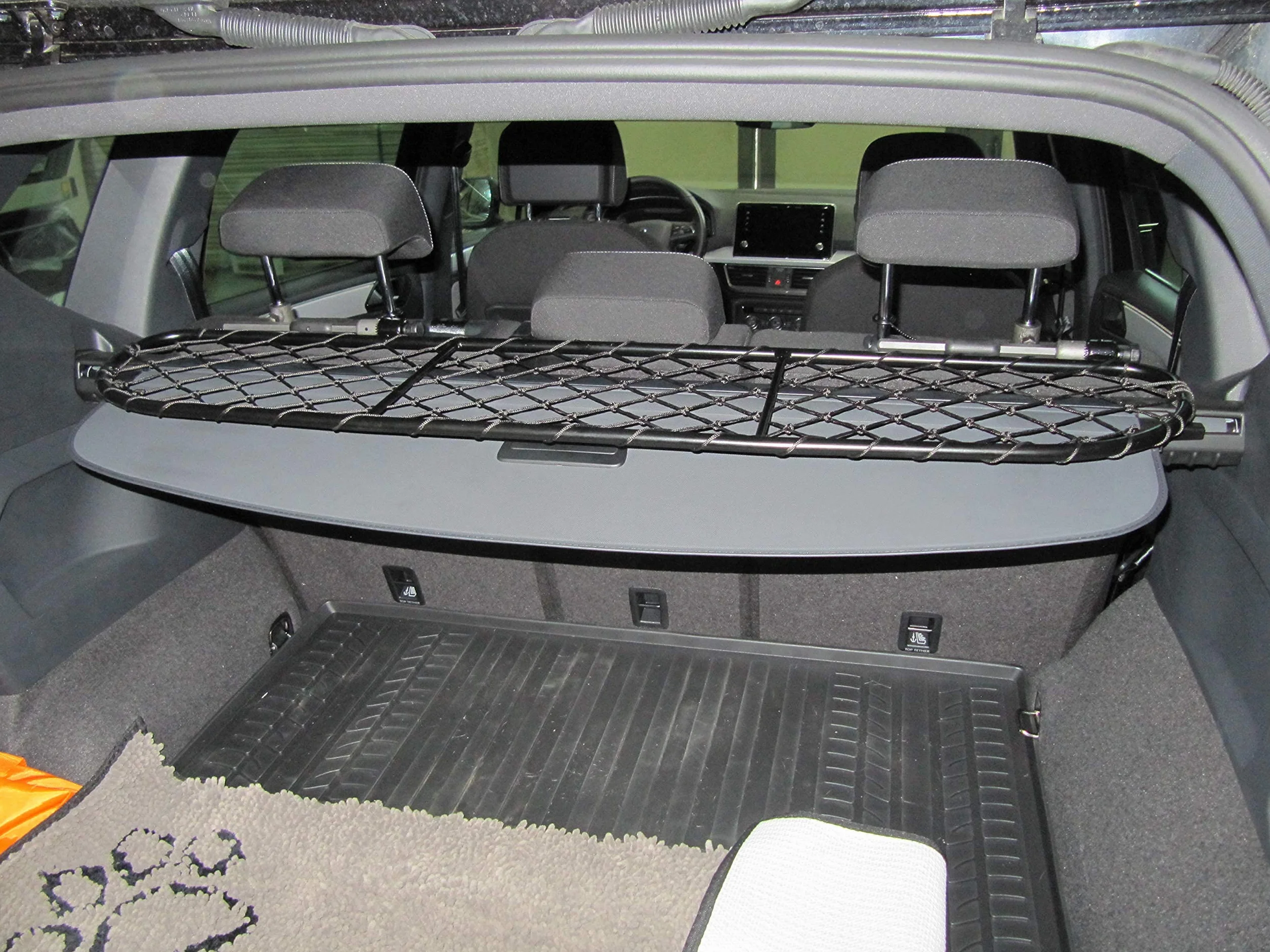 ERGOTECH Siatka oddzielająca, kompatybilna z SEAT Tarraco (od roku produkcji 2019), RDA65-S8, dla psów i bagażu