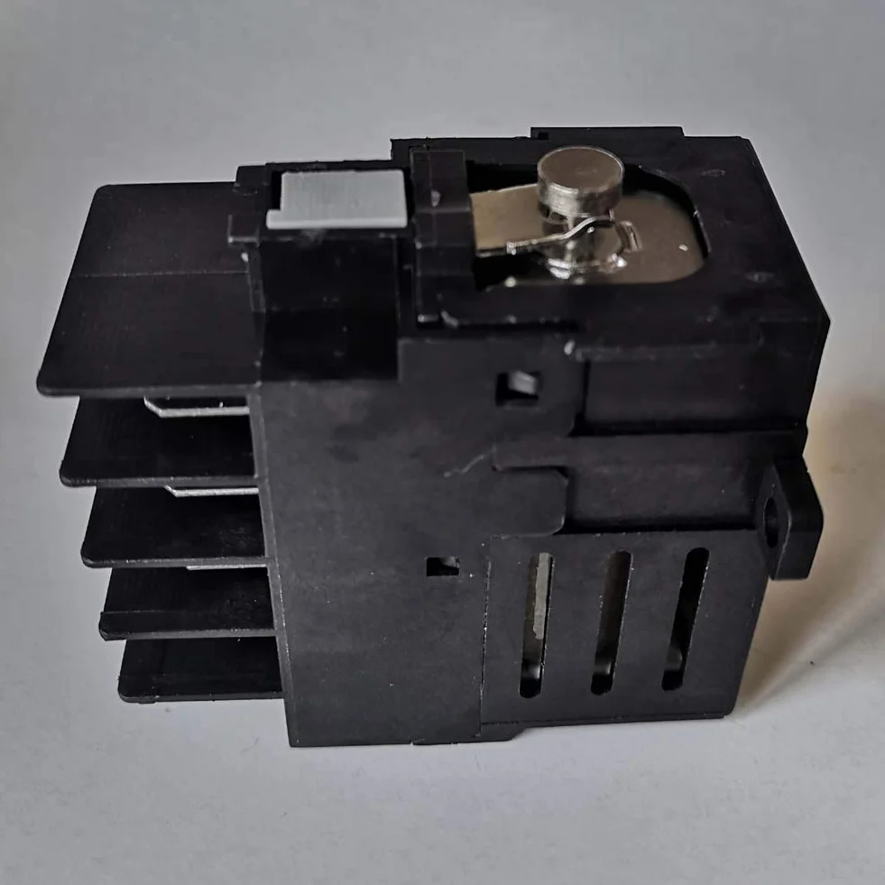 KEDU JD3 10-biegunowy przekaźnik elektromagnetyczny KJD11 5NO