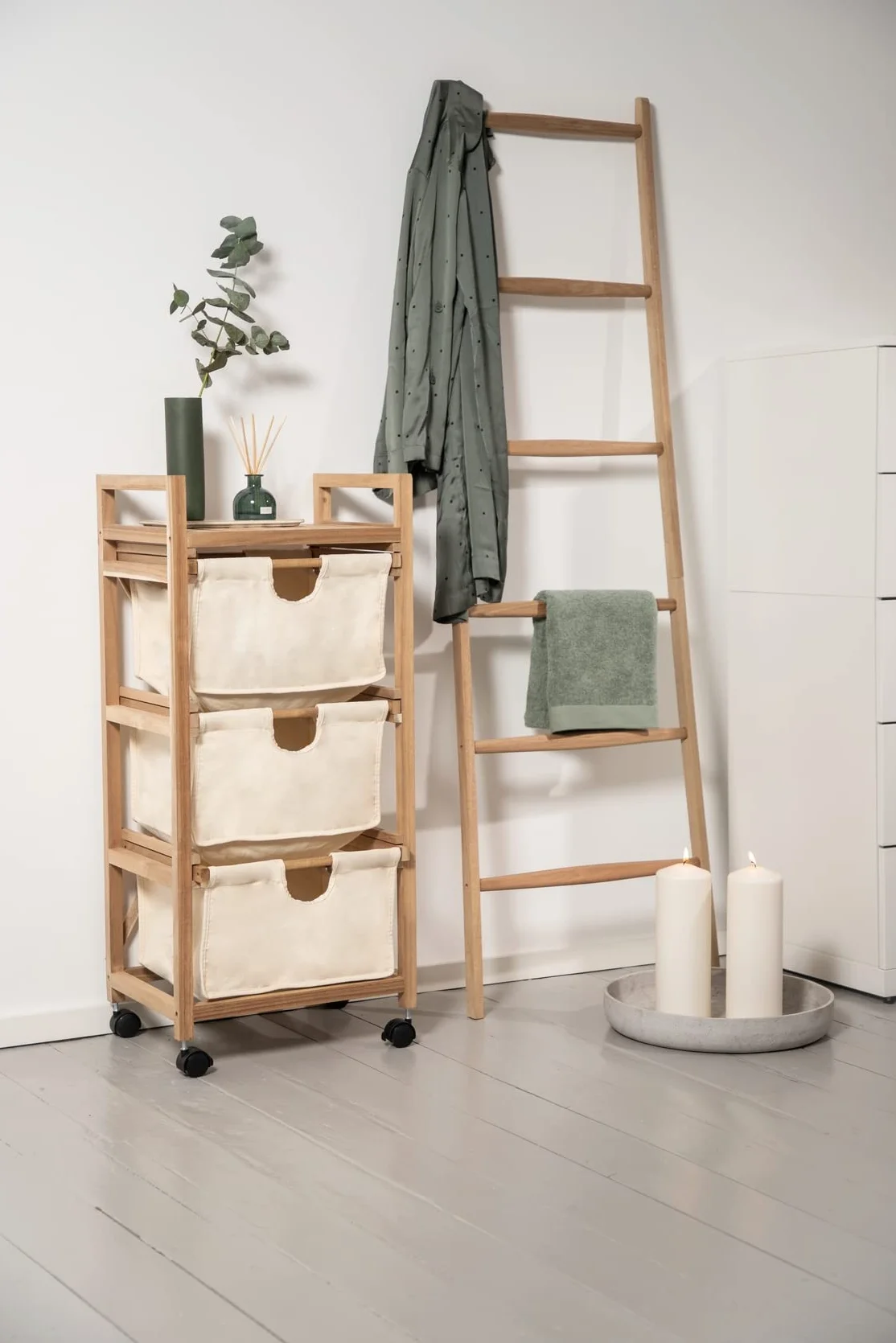 WENKO Wózek na pranie Acina 3 szuflady, wózek gospodarstwa domowego, wózek na kółkach, z certyfikatem FSC®, 78 l