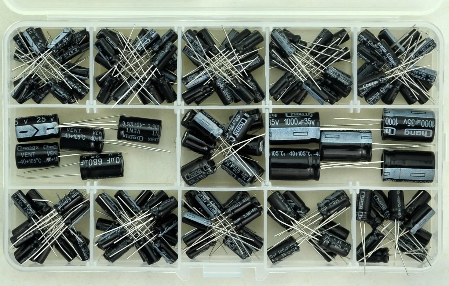 Kondensatory elektrolityczne zestaw 200 szt. 0,47uF-1000uF 13 wartości