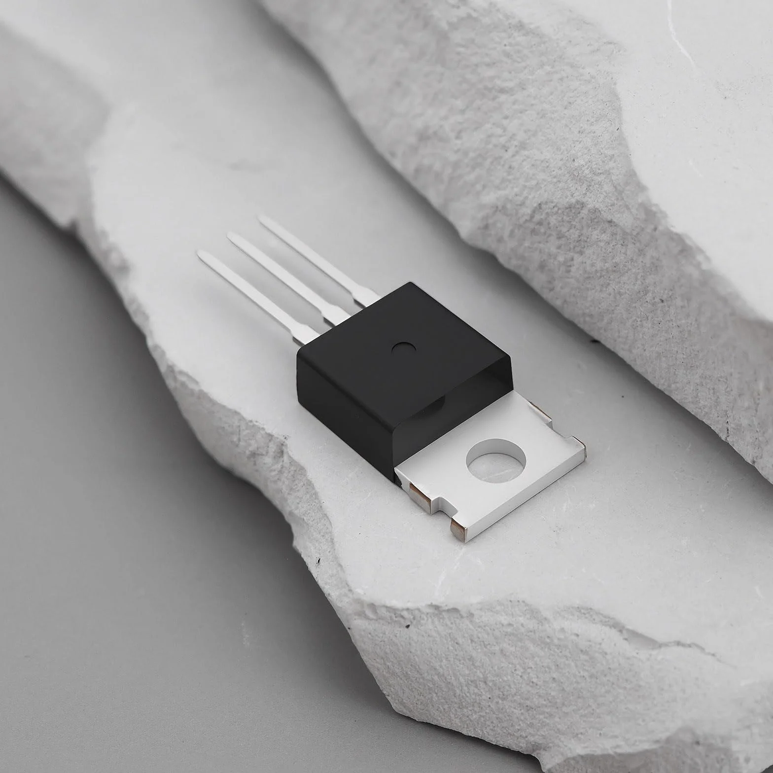 10pcs IRF5210 Transistor P Channel MOSFET 100V 40A TO220 Package