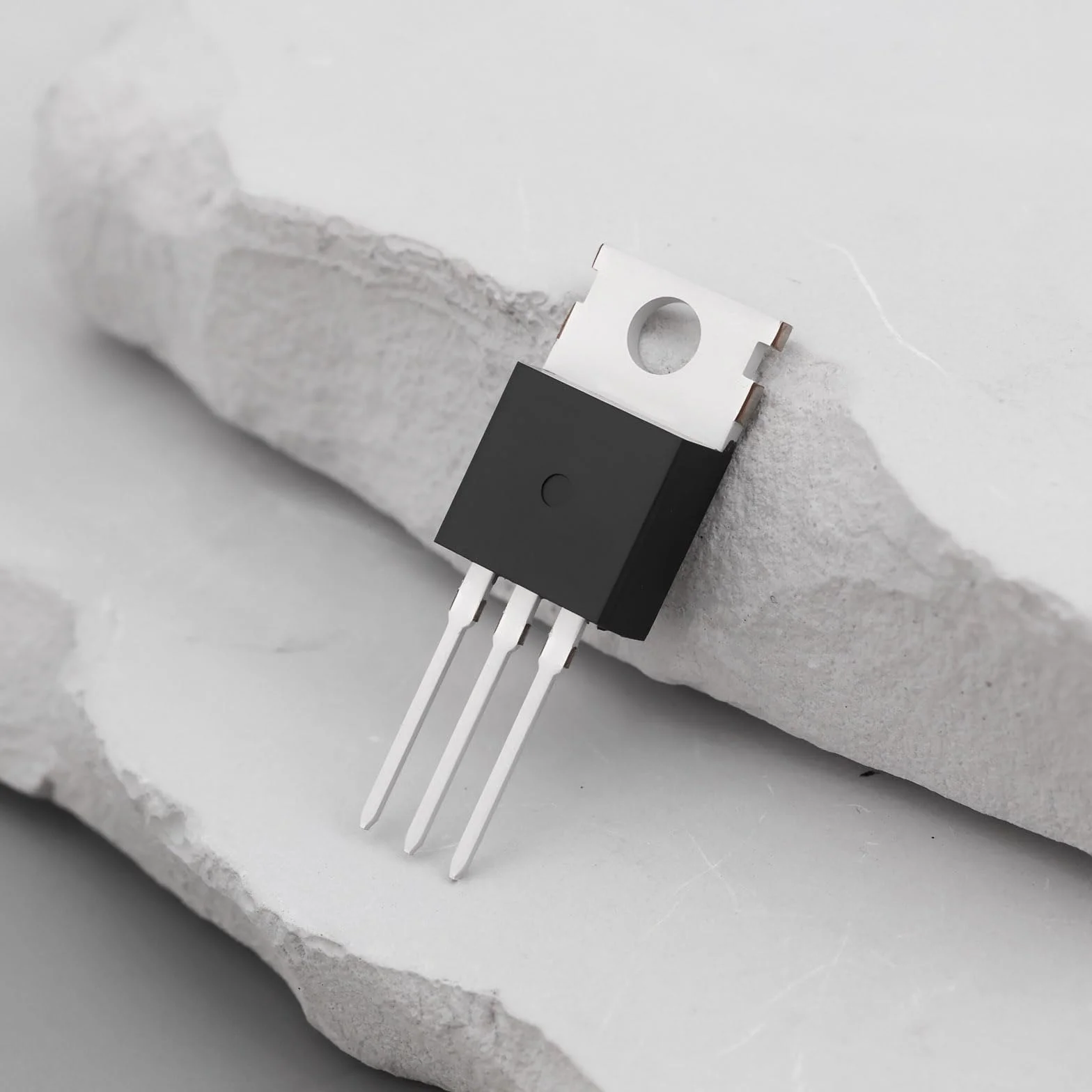 10pcs IRF5210 Transistor P Channel MOSFET 100V 40A TO220 Package