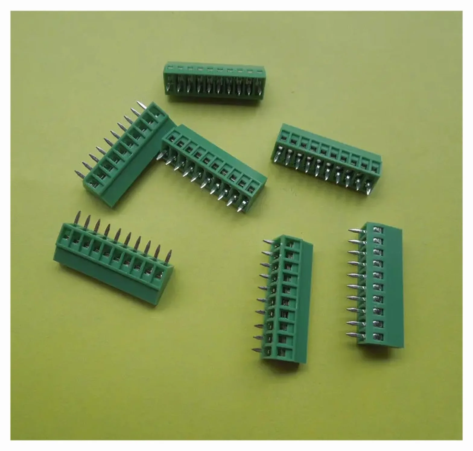 5 szt. 10 biegunów/10-pinowe 2,54 mm / 0,1" złącze zaciskowe PCB