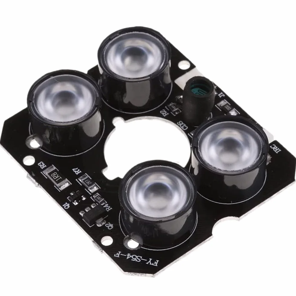 Tablica LED na podczerwień 850 nm O?wietlacz podczerwieni z zakresem podczerwieni do 30 m Do wszystkich rodzajów modu?ów kamer, moc DC 12 V