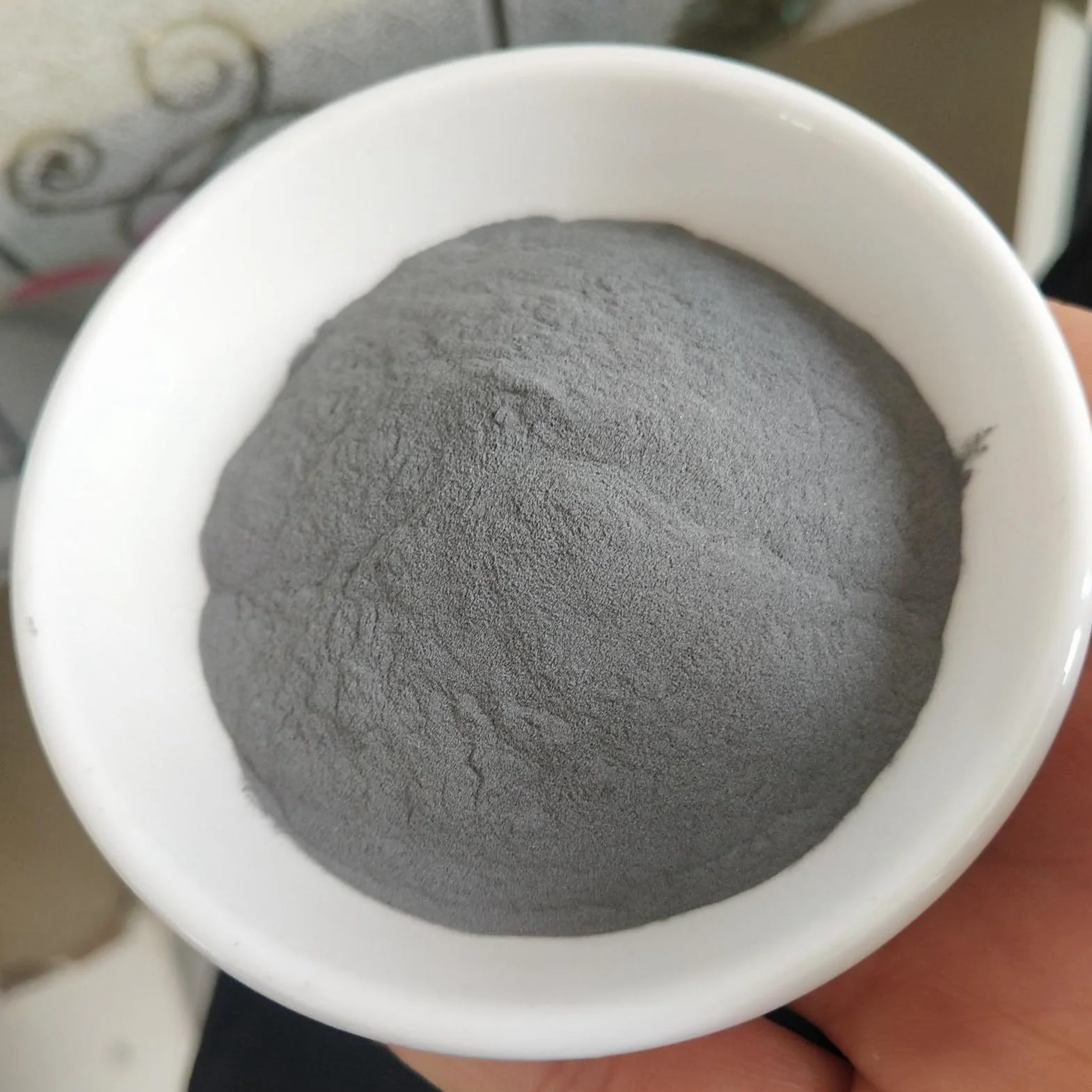 Żelazo proszek 99% czystości 1000 g ultradrobnoziarniste metal