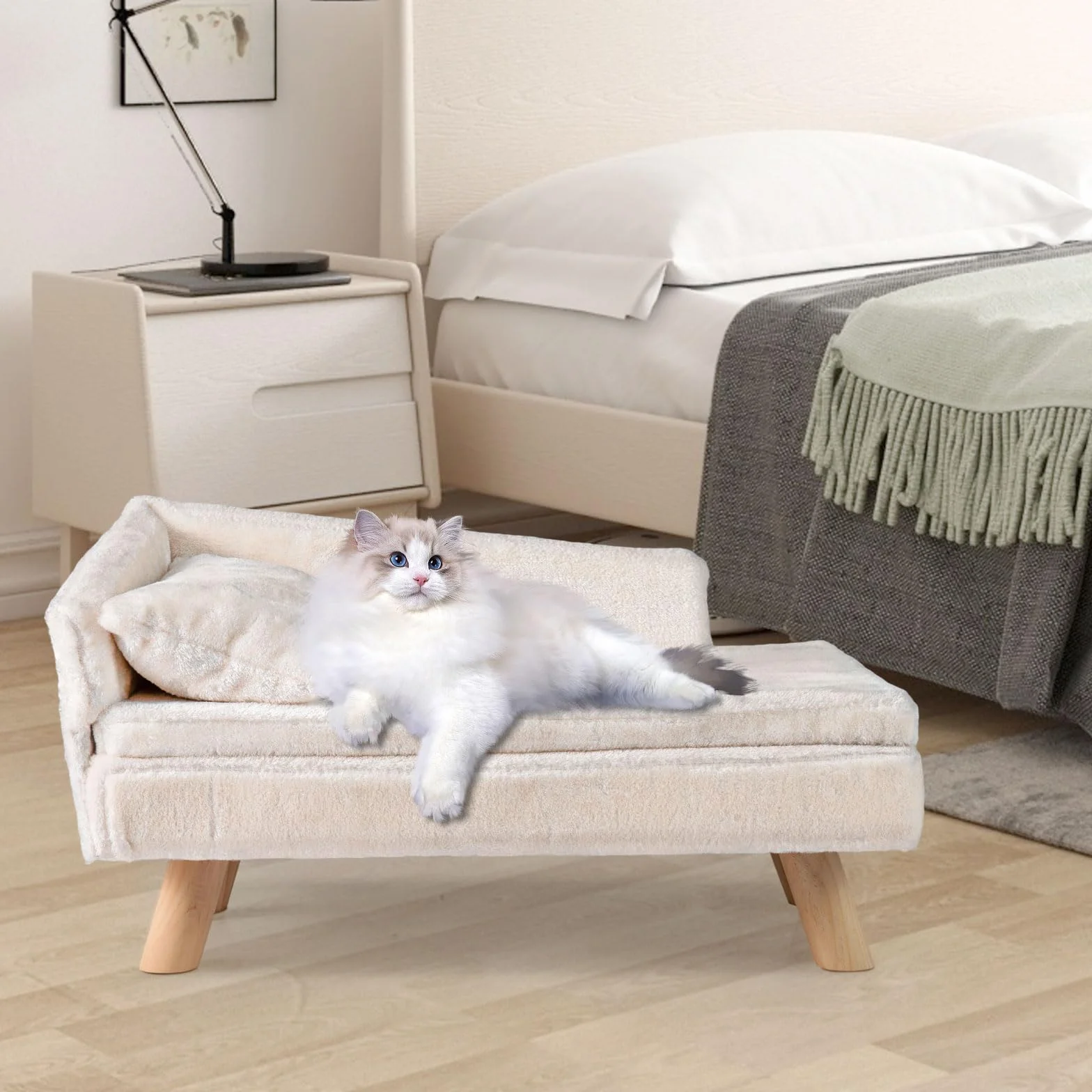 COSTWAY Luksusowa sofa dla kota, podwyższone legowisko dla kota, kanapa z 2 zdejmowanymi poduszkami, oparciem i drewnianymi nogami, miękka, dla średnich i małych kotów, sofa dla psów do wnętrz, biała