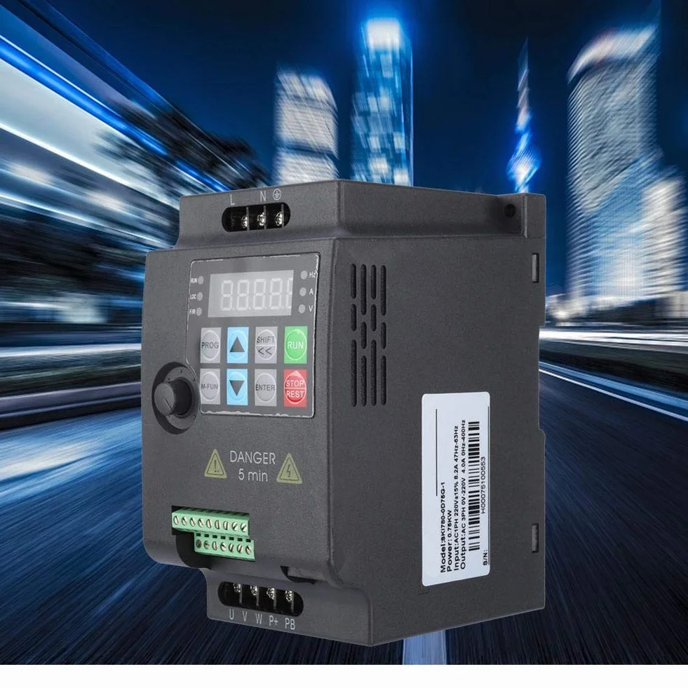 Przetwornica częstotliwości VFD 0,75 kW 3-fazowy regulator prędkości 220 V/380 V