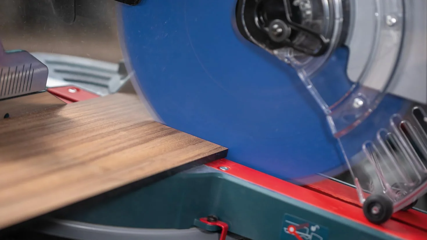 Bosch Professional Tarcza do piły tarczowej Expert 305 x 30 x 3,2 mm do laminatów wysokociśnieniowych