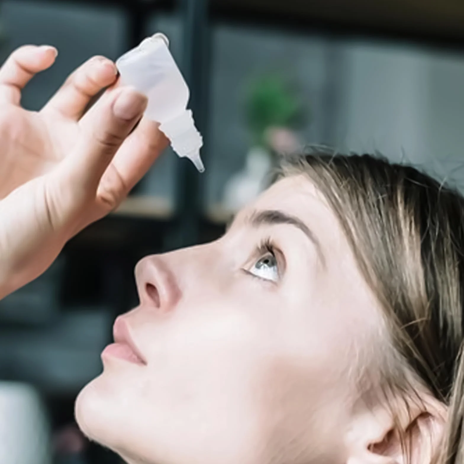 Lusofie 15 ml plastikowe butelki z kroplomierzem, zestaw 12 sztuk
