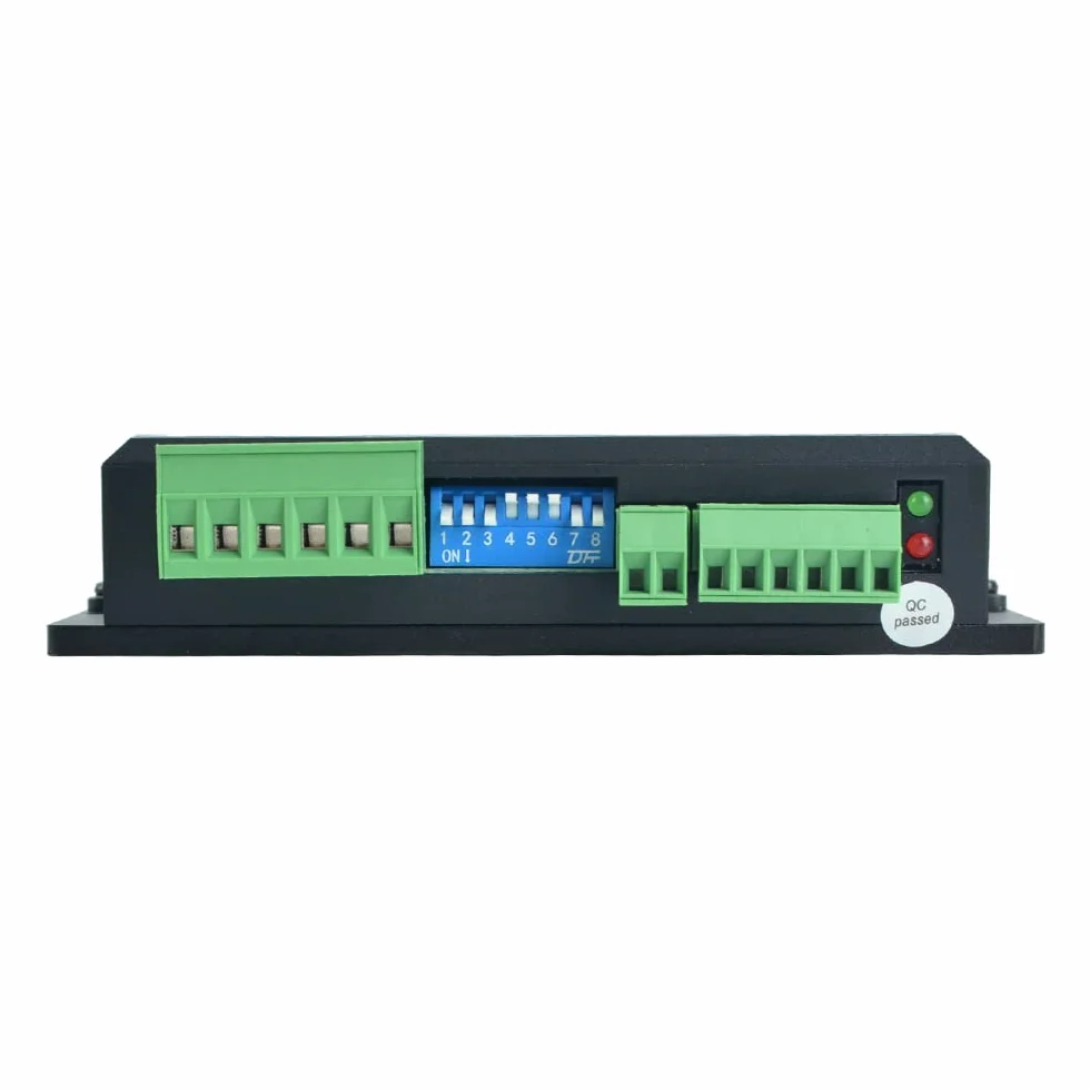 STEPPERONLINE Cyfrowy sterownik silnika krokowego 1,8-5,6 A 20-50 VDC do Nema 23, 24Stepper DM556T