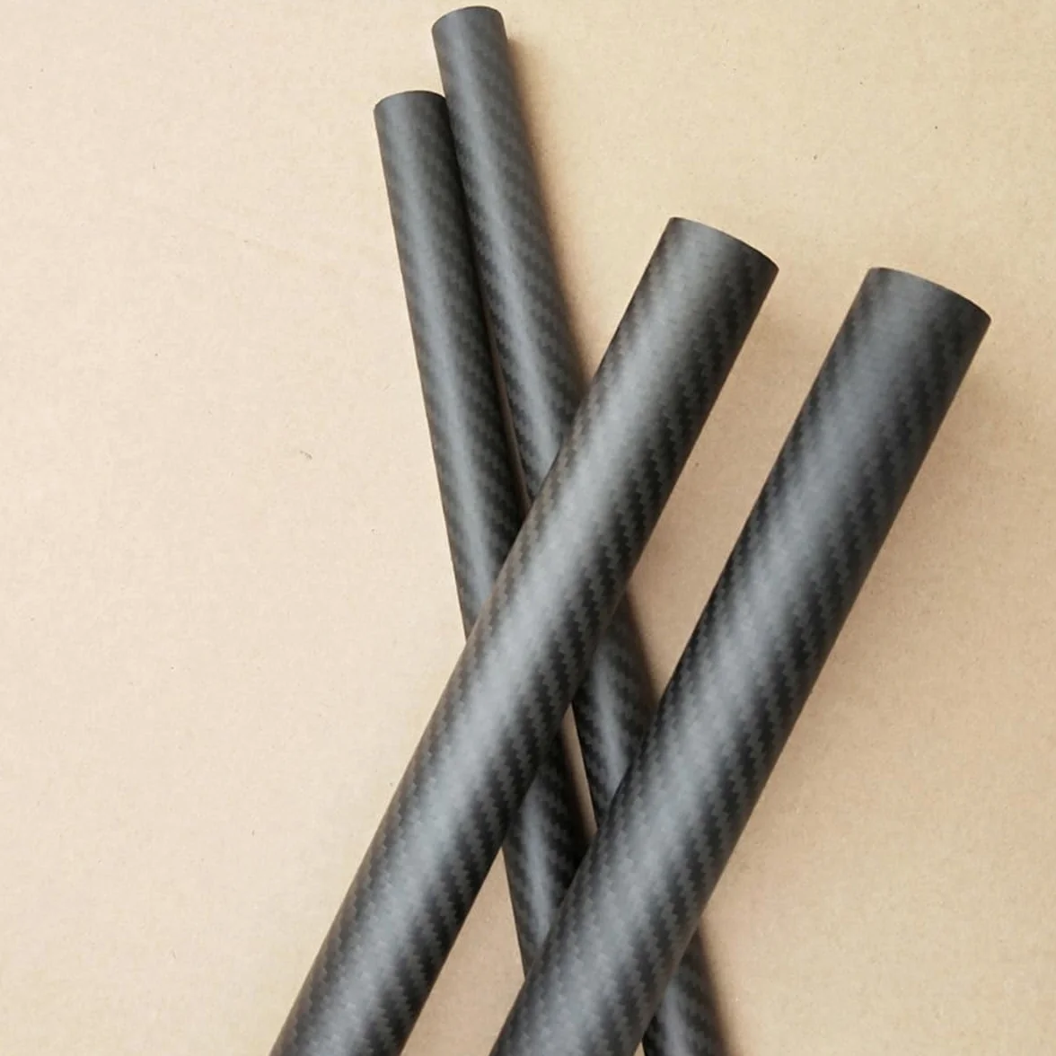 2 Szt Rurki Węglowe 3K 500mm Długość Ø6-30mm Rura Węglowa Twill Matowy Pręt Pusty Do Ram Dronów Modeli RC Prototypów Inżynierii Wyścigów Ulepszeń Projektów DIY(10x7x500mm)