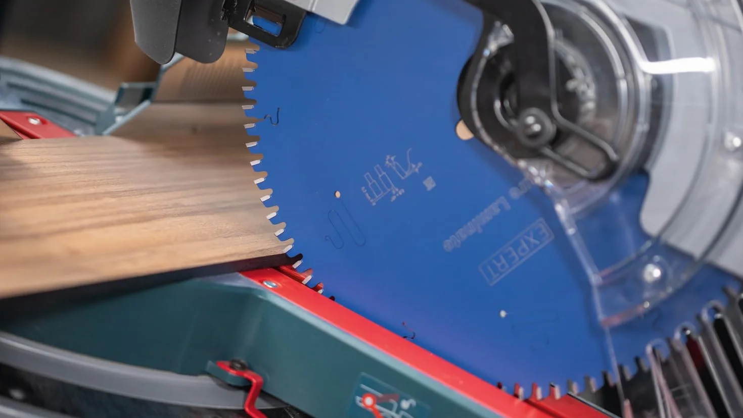 Bosch Professional Tarcza do piły tarczowej Expert 305 x 30 x 3,2 mm do laminatów wysokociśnieniowych