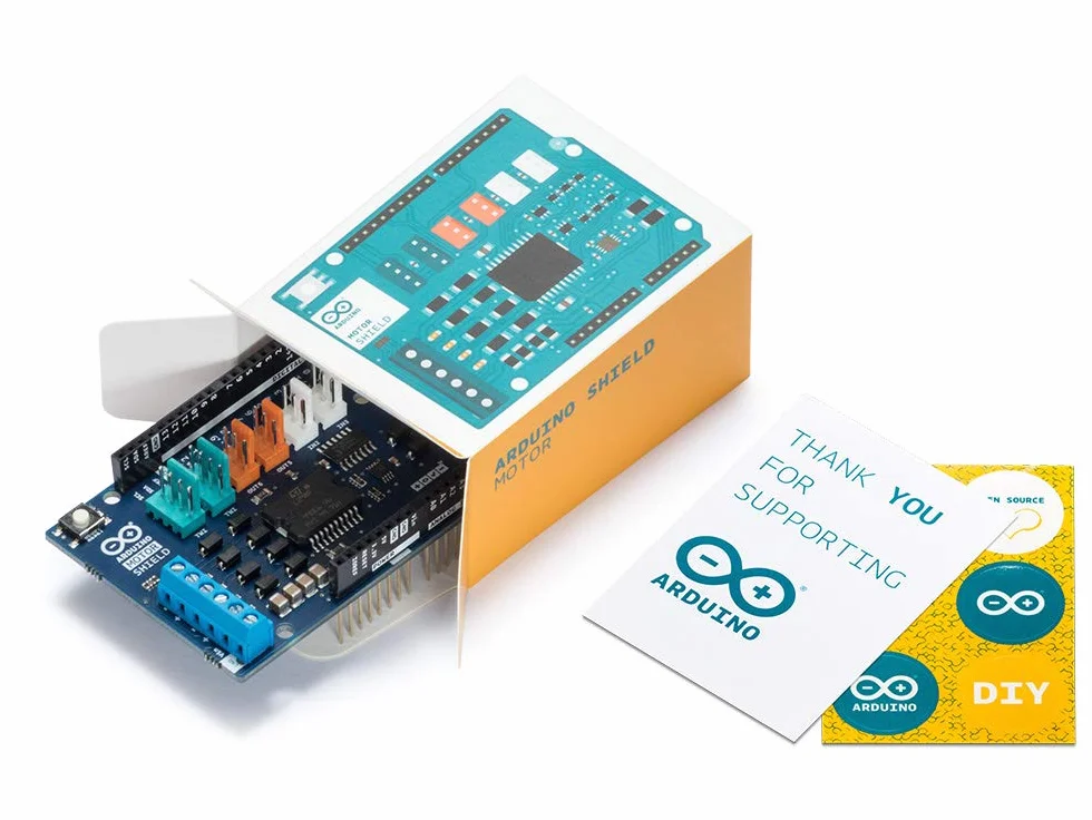 Arduino Motor Shield REV3 [A000079] – Shield do sterowania silnikami DC, serwomechanizmami i silnikami krokowymi, idealny do robotyki i projektów automatyki.