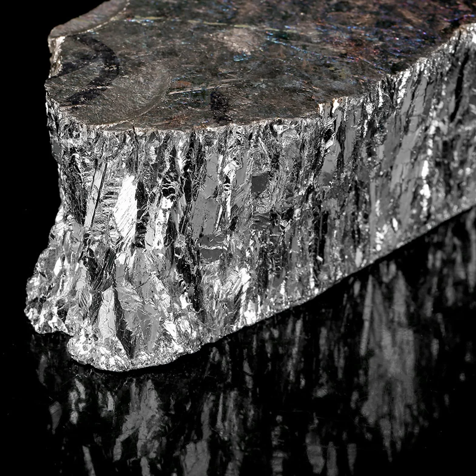 Kawałek Wlewka Metalu Bizmutowego 1000g 99,99% Czystego Kryształu Geody, Stosowany w Produkcji Stopów Bizmutu, Półprzewodnikach i Wzroście Nadprzewodników